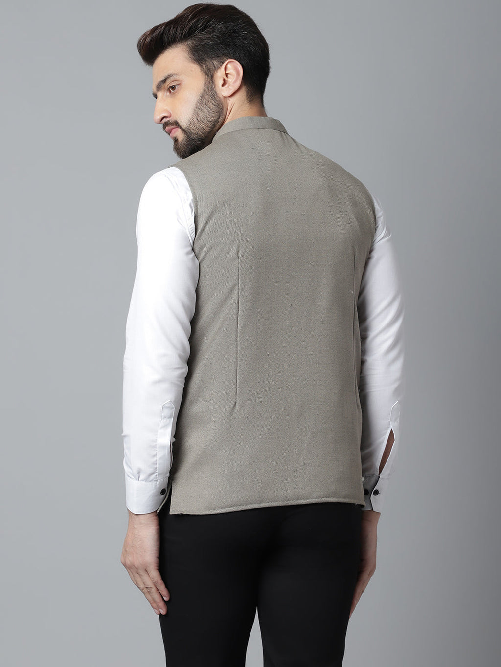 Even Apparels Men's Cream Nehru Jacket With Welt Pockets