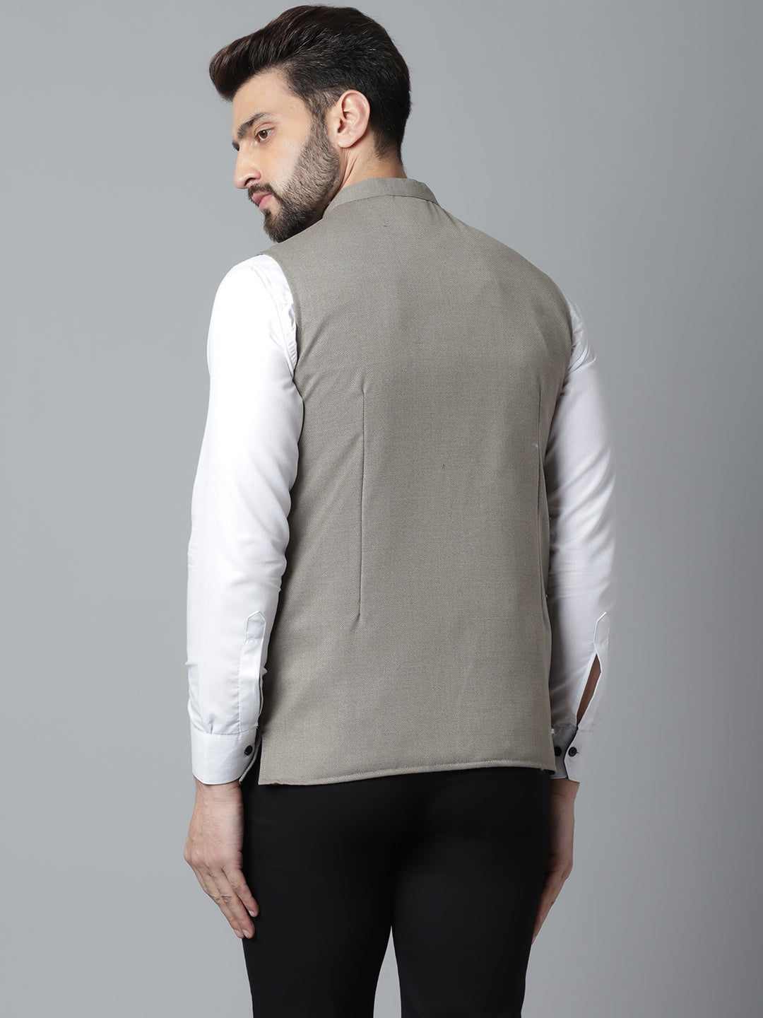 Even Apparels Men's Cream Nehru Jacket With Welt Pockets