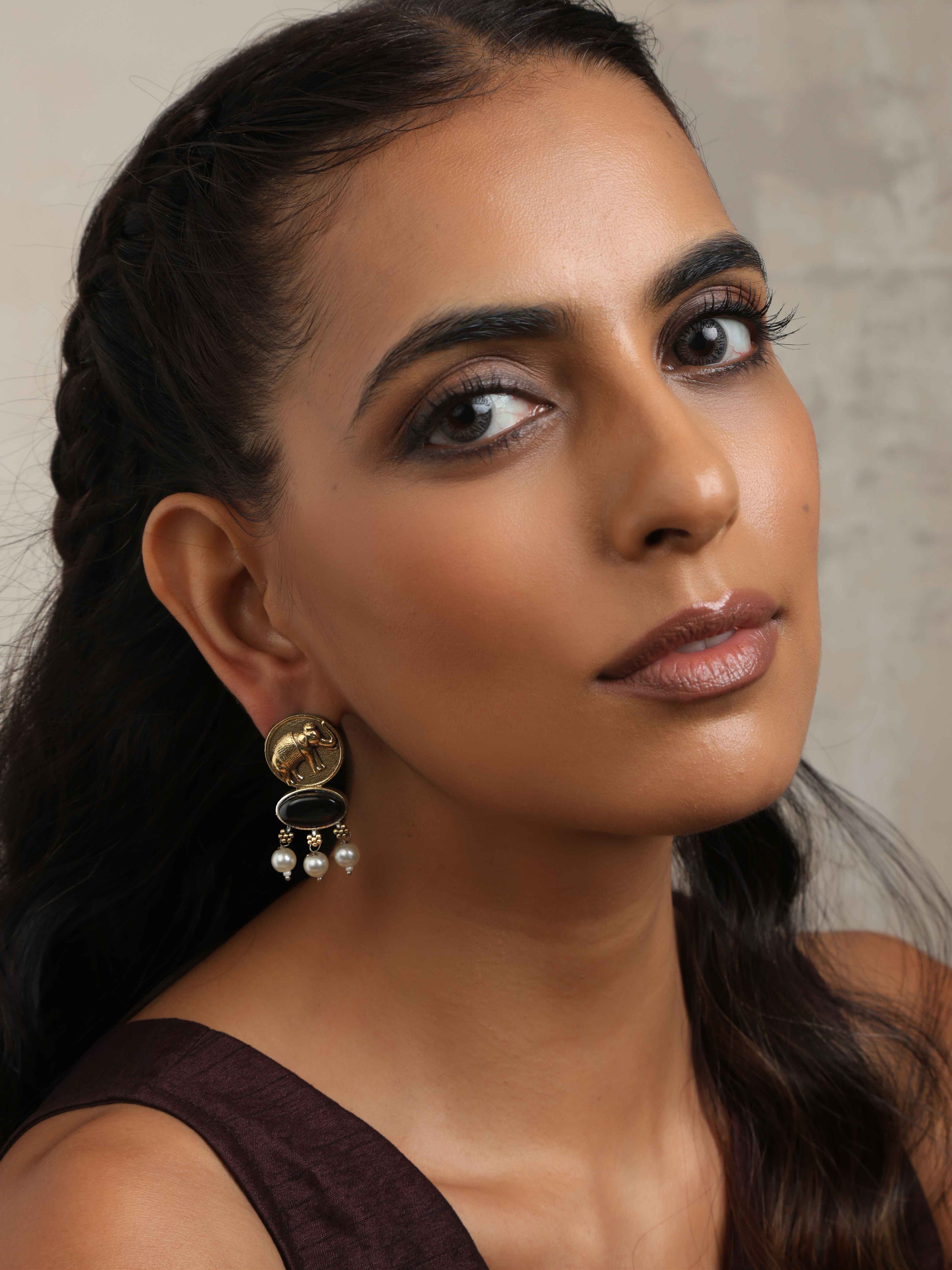 trueBrowns Gold Elephant Embossed Dangle Earrings - Distacart