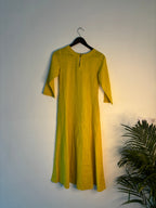 trueBrowns Lime Slub Kurta - Distacart