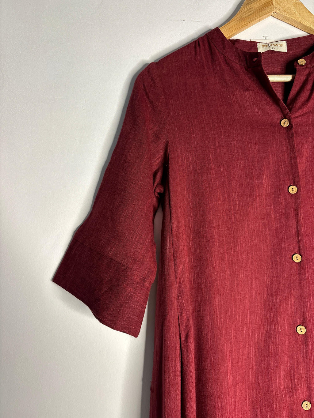 trueBrowns Maroon Slub Kurta - Distacart