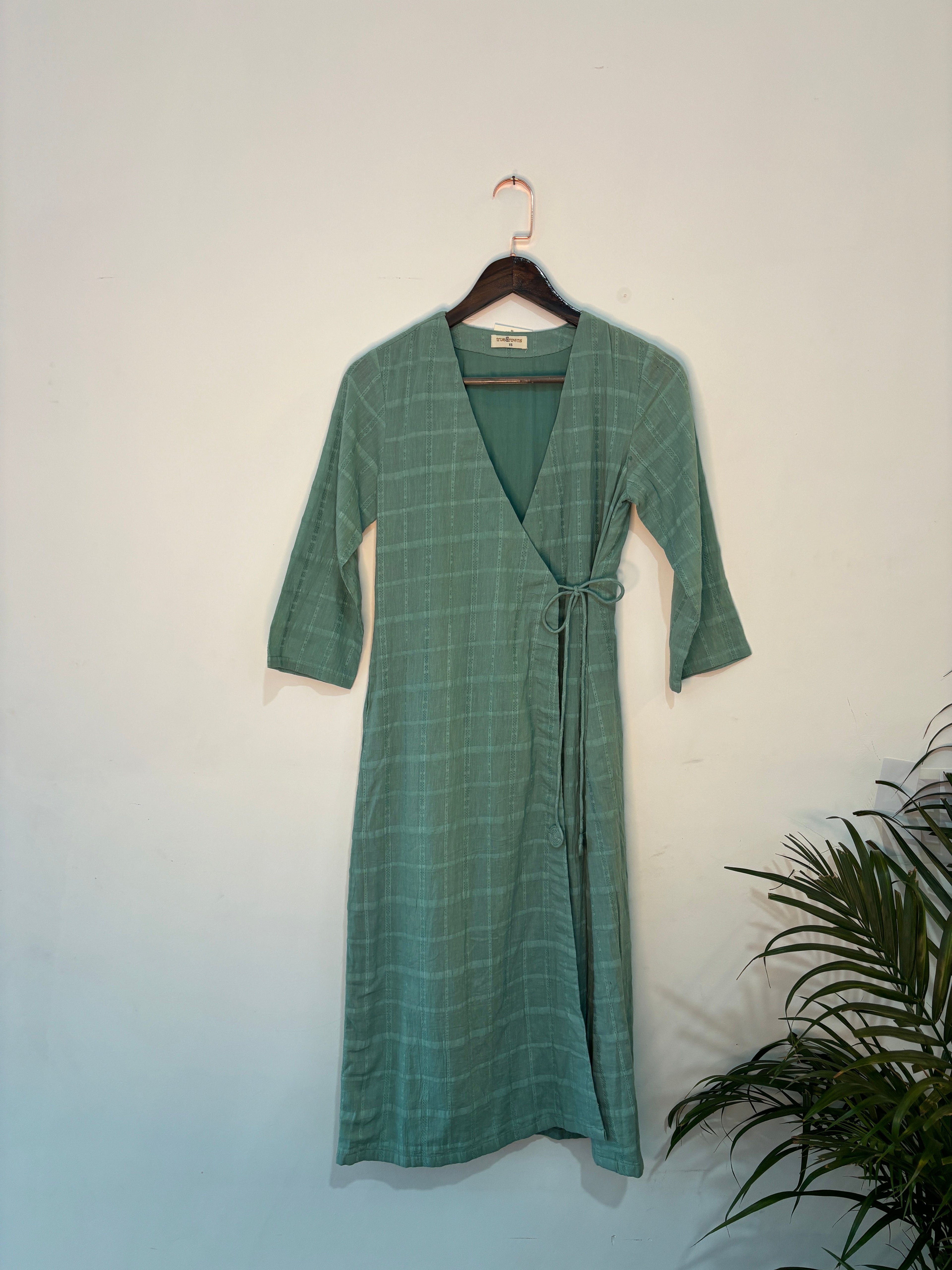 trueBrowns Blue Square Dobby Kurta Set - Distacart