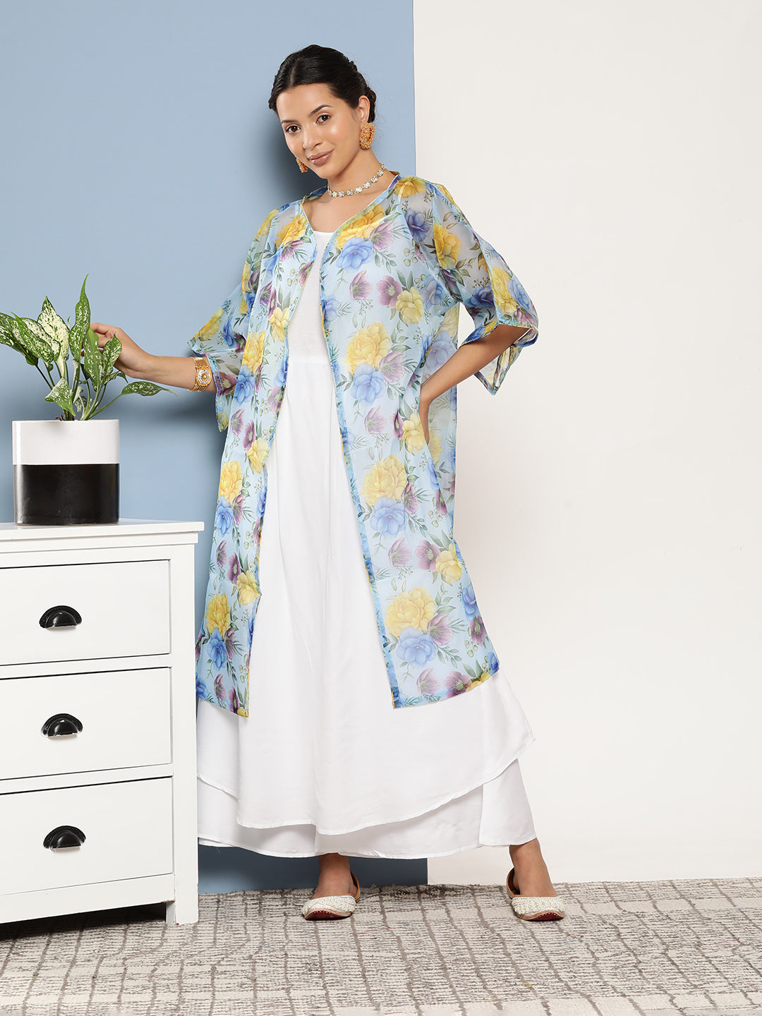 InWeave Women's Cream Strappy With Blue Floral Print Cape