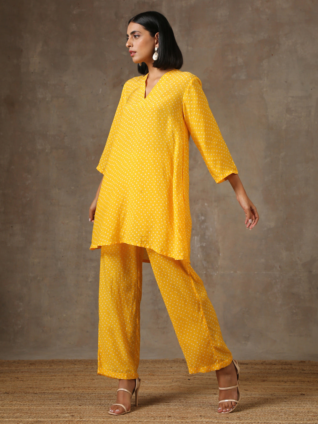 trueBrowns Yellow Bandhani Flare Printed Silk Co-Ord Set | Relove - Distacart