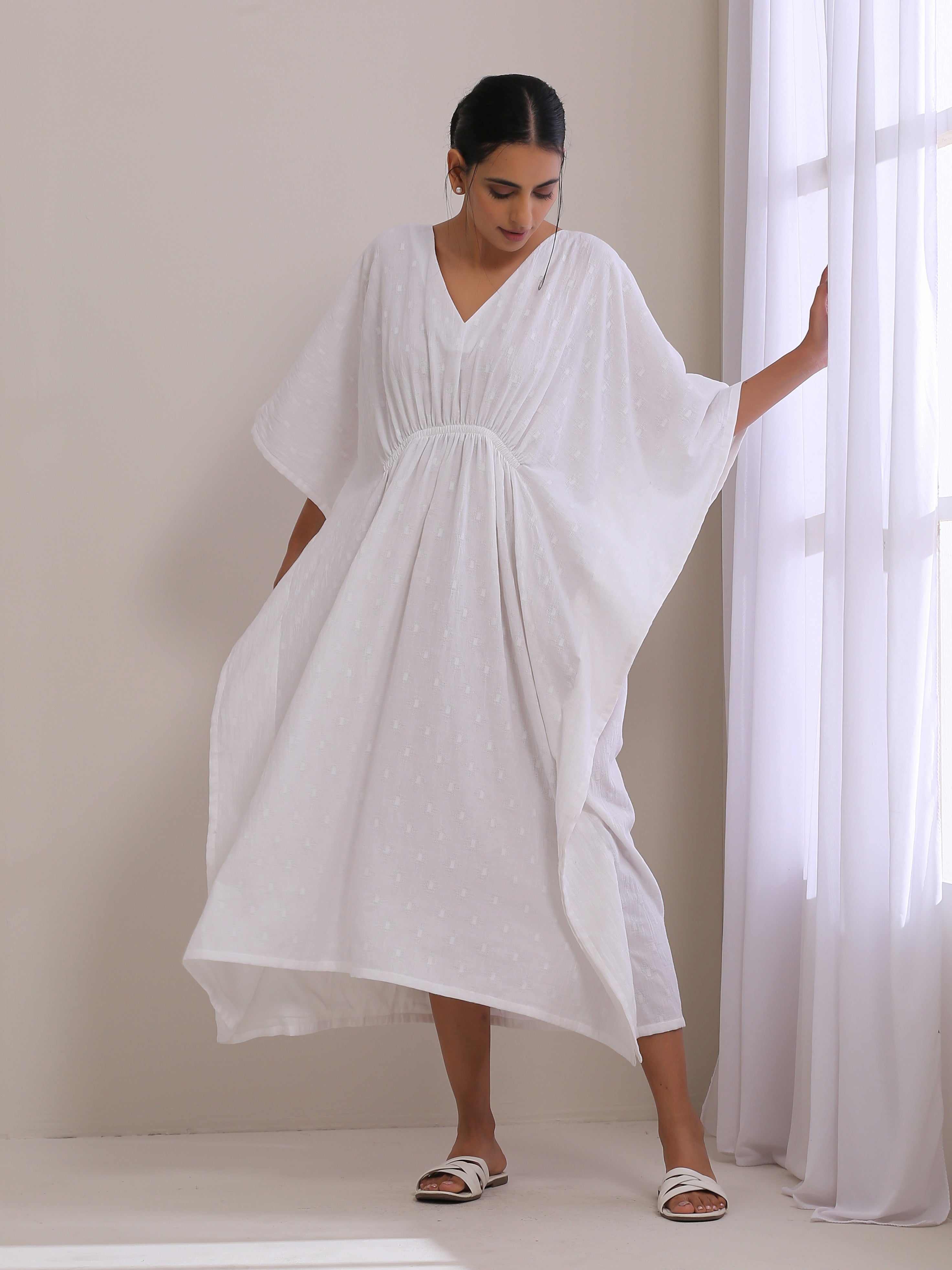 trueBrowns White Dobby Kaftan Dress | Relove - Distacart