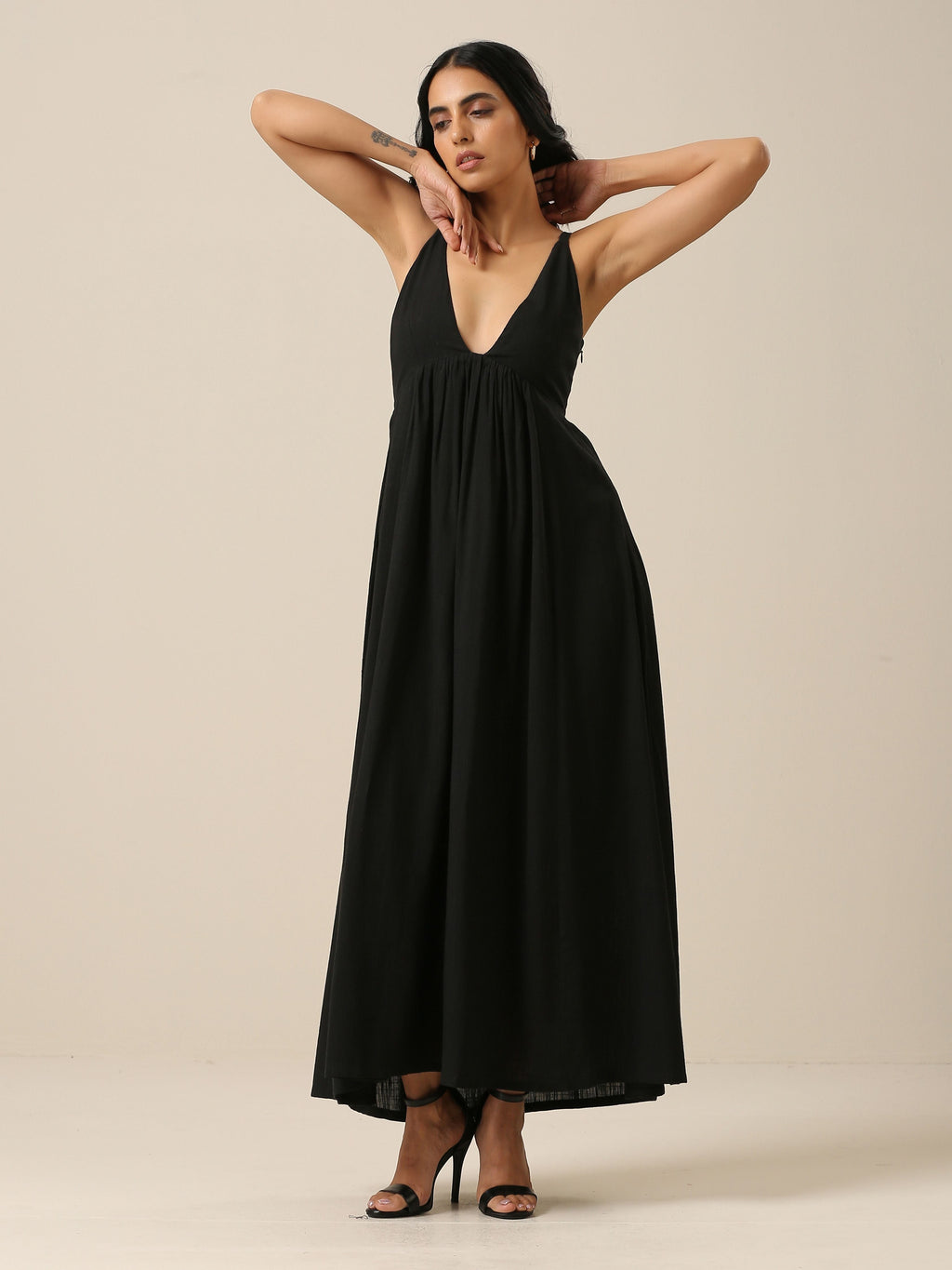 trueBrowns Black Slub Texture Sleeveless Dress - Distacart