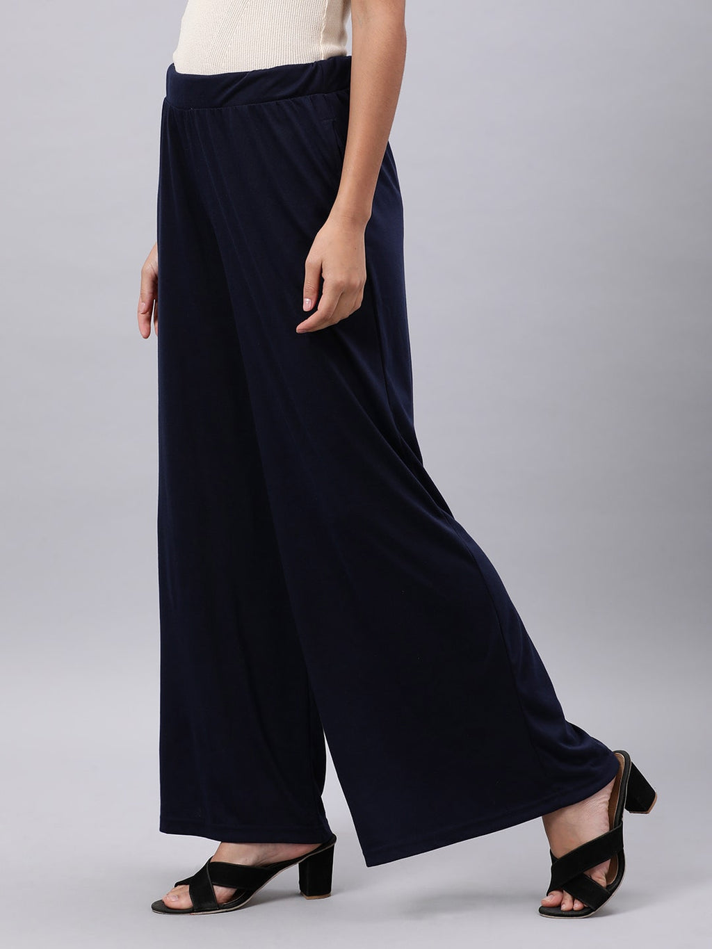 Souchii Women Blue Knitted Palazzos - Distacart