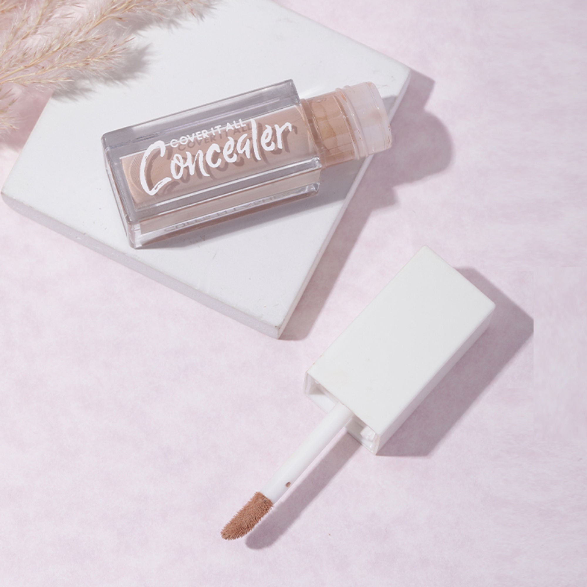 CUFFS N LASHES Cover It All Liquid Concealer - 06 Almond