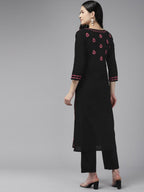 ADA Ethnic Motifs Embroidered Round Neck Chikankari Cotton Kurta