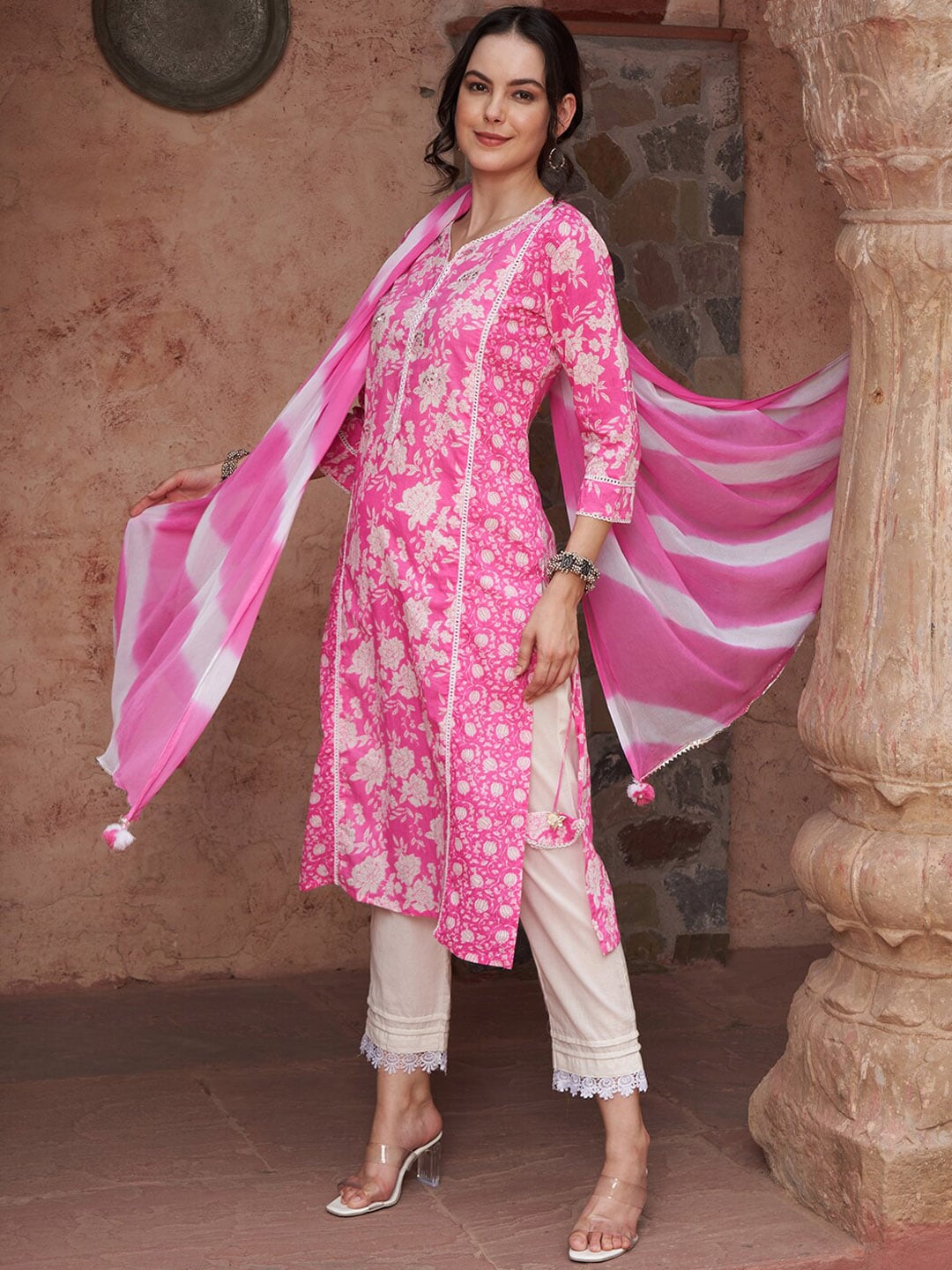 Sangria Ethnic Motifs Printed Sequined Pure Cotton Kurta with Trousers & Dupatta