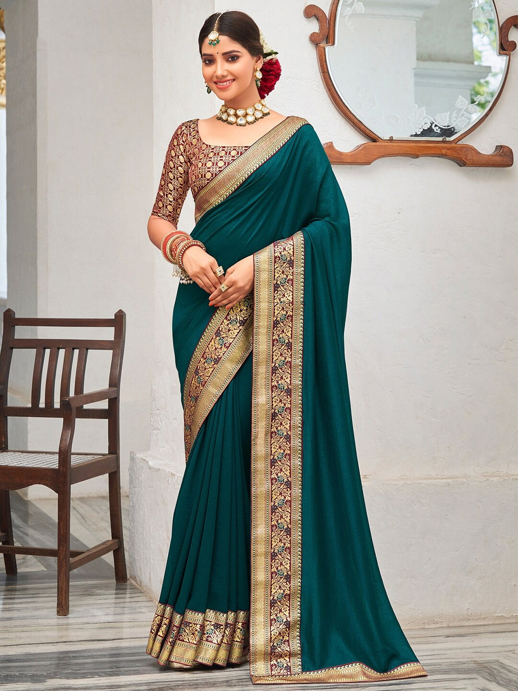 Saree Mall Zari Silk Blend Sarees