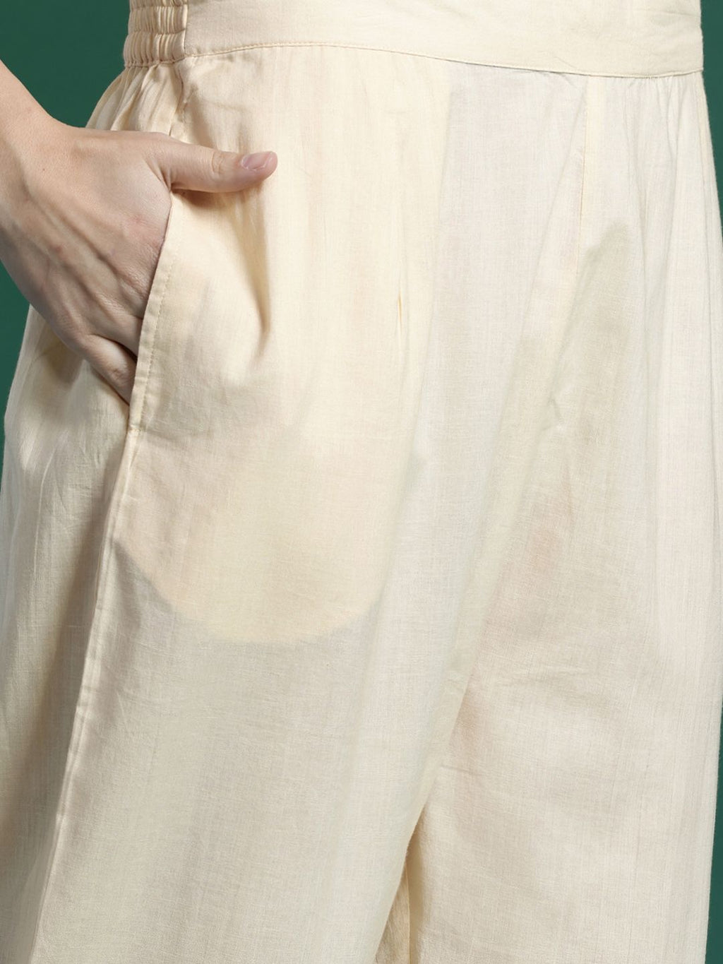 Indo Era Floral Printed Regular Pure Cotton Kurta with Trousers & Dupatta - Distacart
