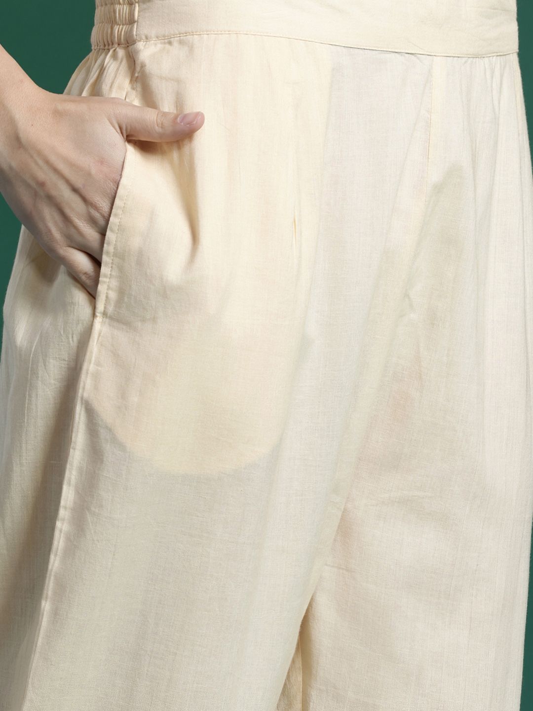 Indo Era Floral Printed Regular Pure Cotton Kurta with Trousers & Dupatta - Distacart