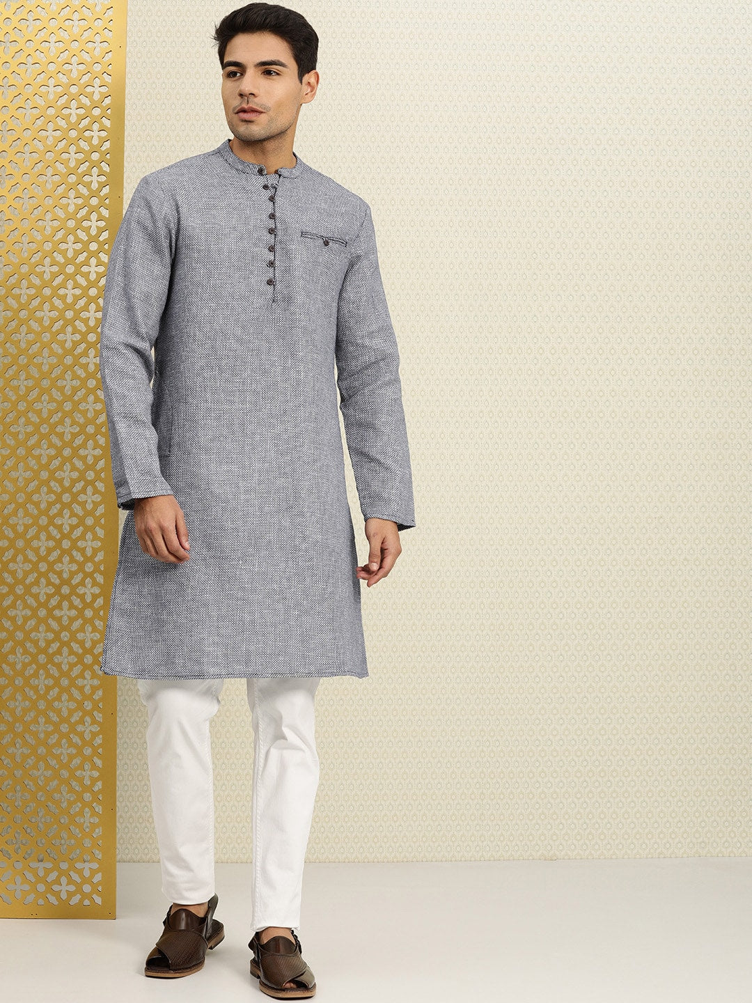 House of Pataudi Men Navy Blue & White Woven Design Straight Kurta