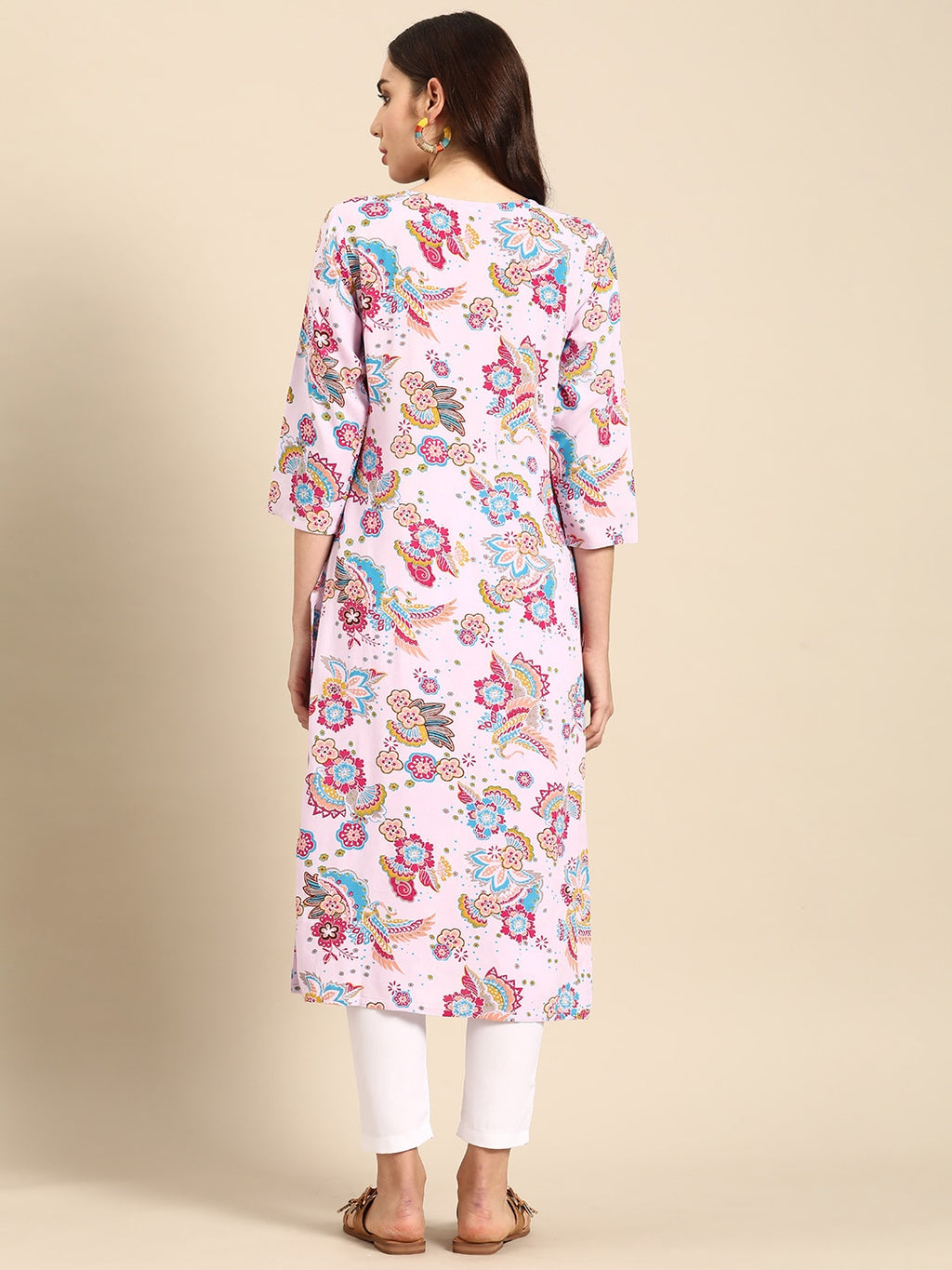Sangria Women Floral Printed Sequinned Kurta