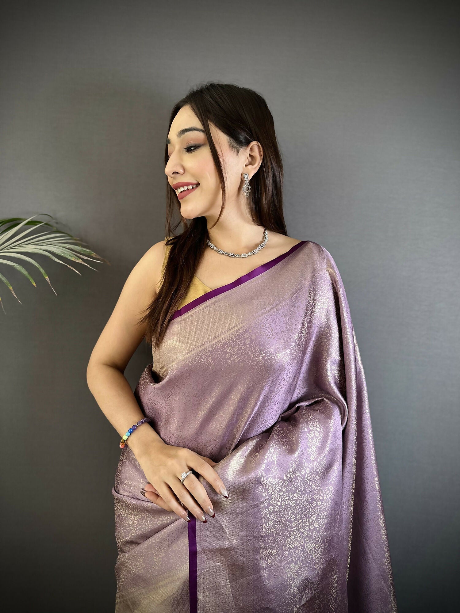 Joban Fashion Lavender Floral Motifs & Ethnic Design Soft Satin Silk Kanchipuram Saree - Distacart