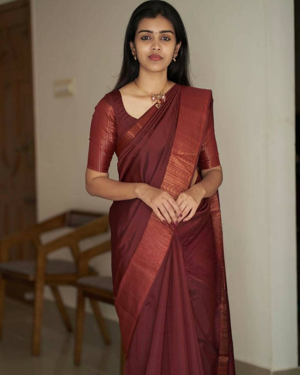 DEIANA'S Beautiful Designer Golden zari Soft Lichi Silk Saree - Brown