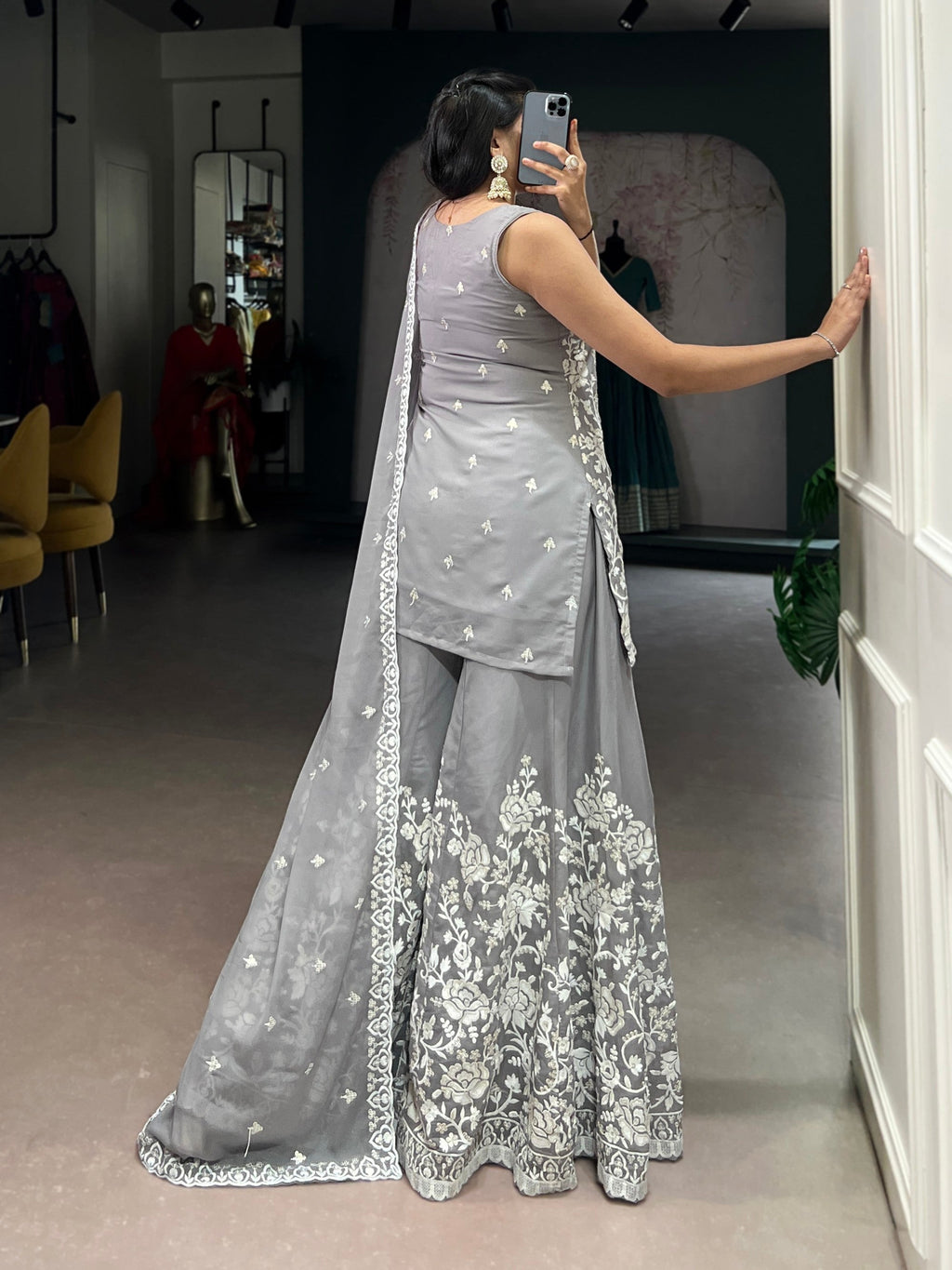 Lorenvalley Fashion Star Georgette Sequins and Thread Embroidery Work Kurta Palazzo Set - Distacart