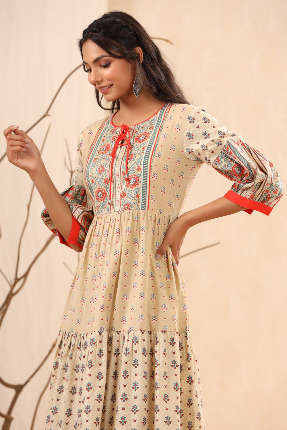 Juniper Womens Beige Cambric Floral Printed Tiered Dress - Distacart