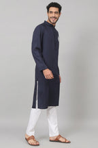 Classic Cotton Kurta With Single Motif Embroidery by Hilo Design