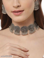 Tehzeeb Creations Women's Silver Colour Oxidised Lotus Design Necklace Set