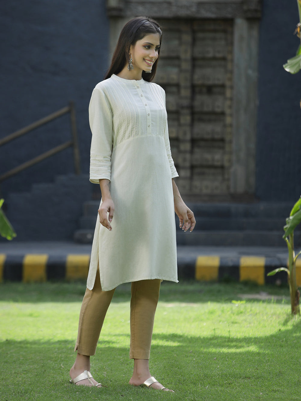 Juniper Ivory Rayon Festive Solid Straight Kurta For Women - Distacart