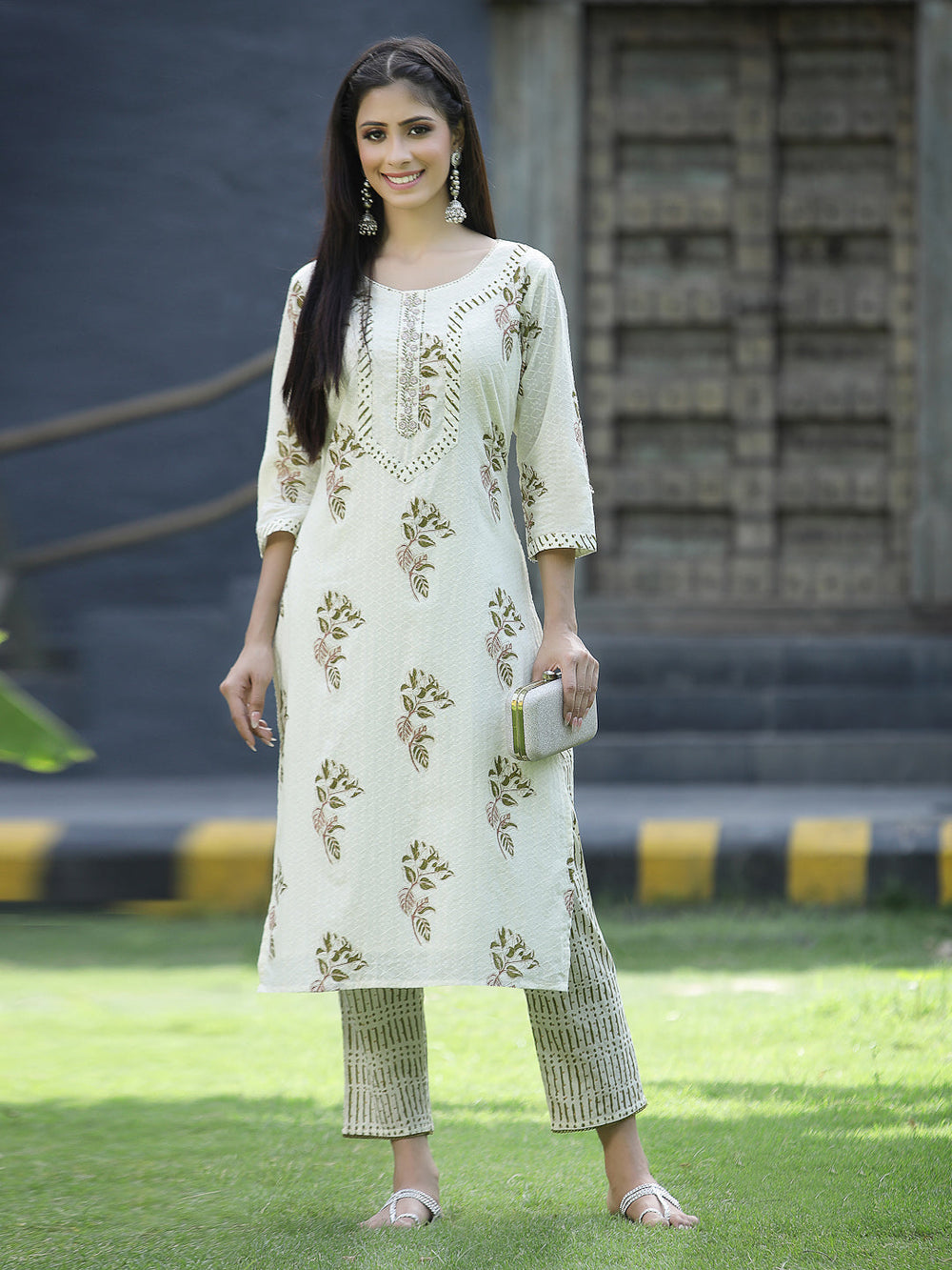 Juniper Off White Cotton Dobby Festive Printed Straight Kurta Sets For Women - Distacart