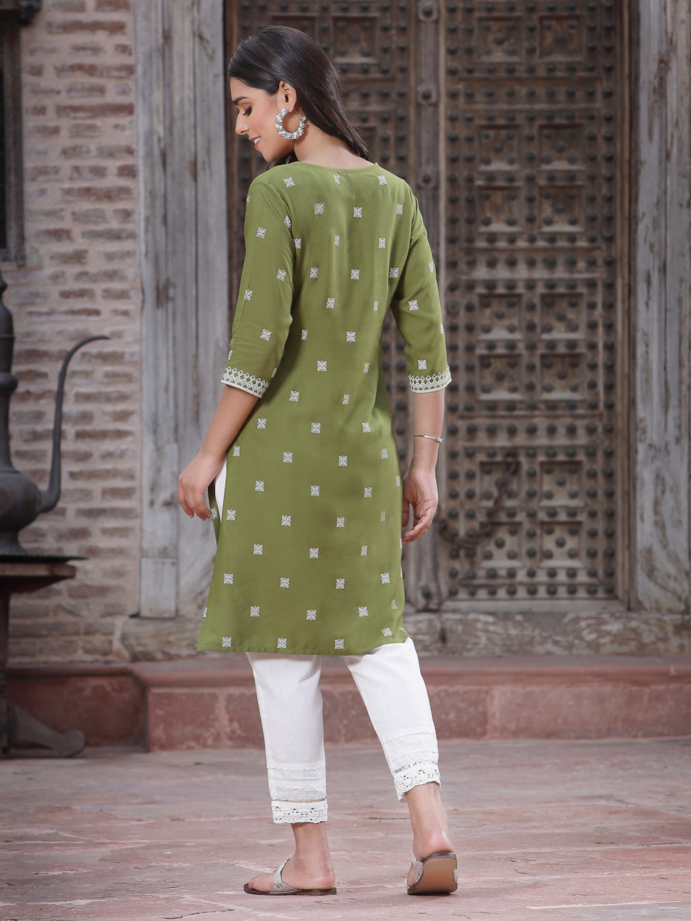 Juniper Women's Green Rayon Placement Print Straight Kurta - Distacart