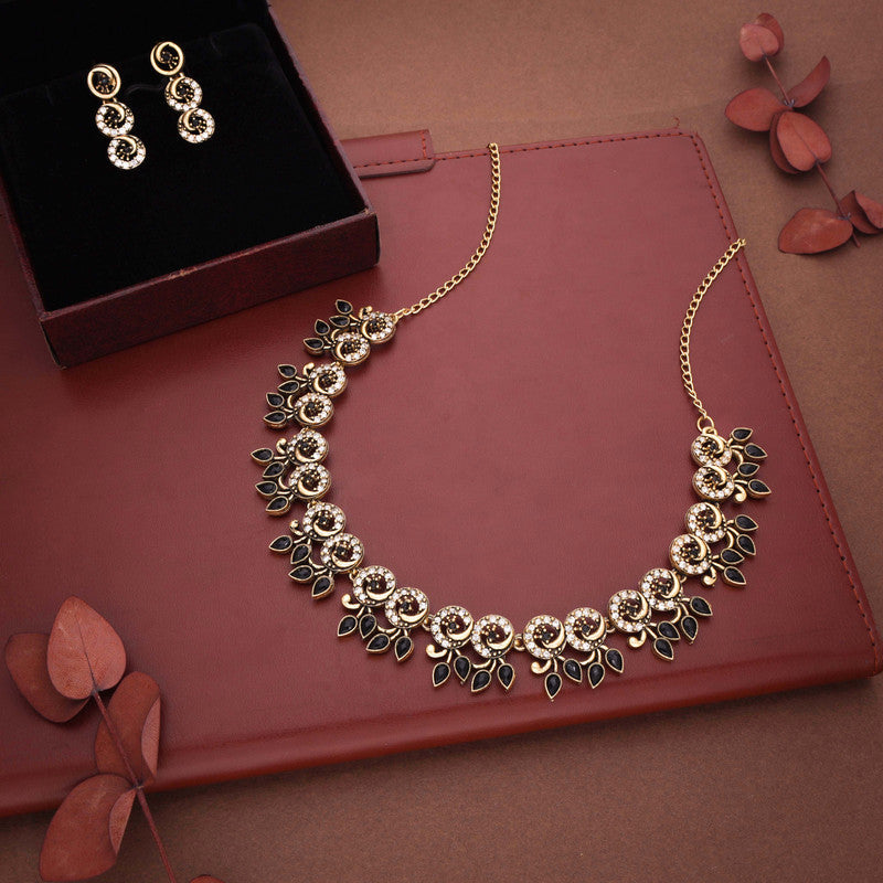 Tehzeeb Creations Gold Pleate Black Colour Choker Set
