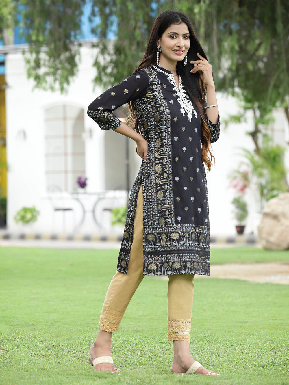 Juniper Women Black Rayon Festive Embroidered Straight Kurta - Distacart