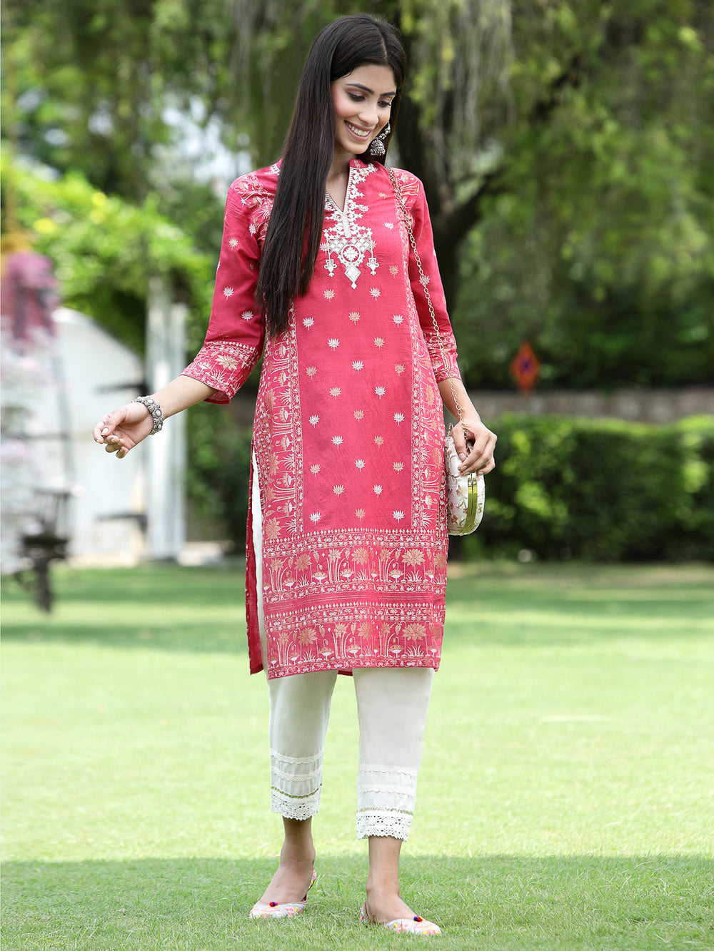 Juniper Women Fuchsia Rayon Festive Embroidered Straight Kurta - Distacart