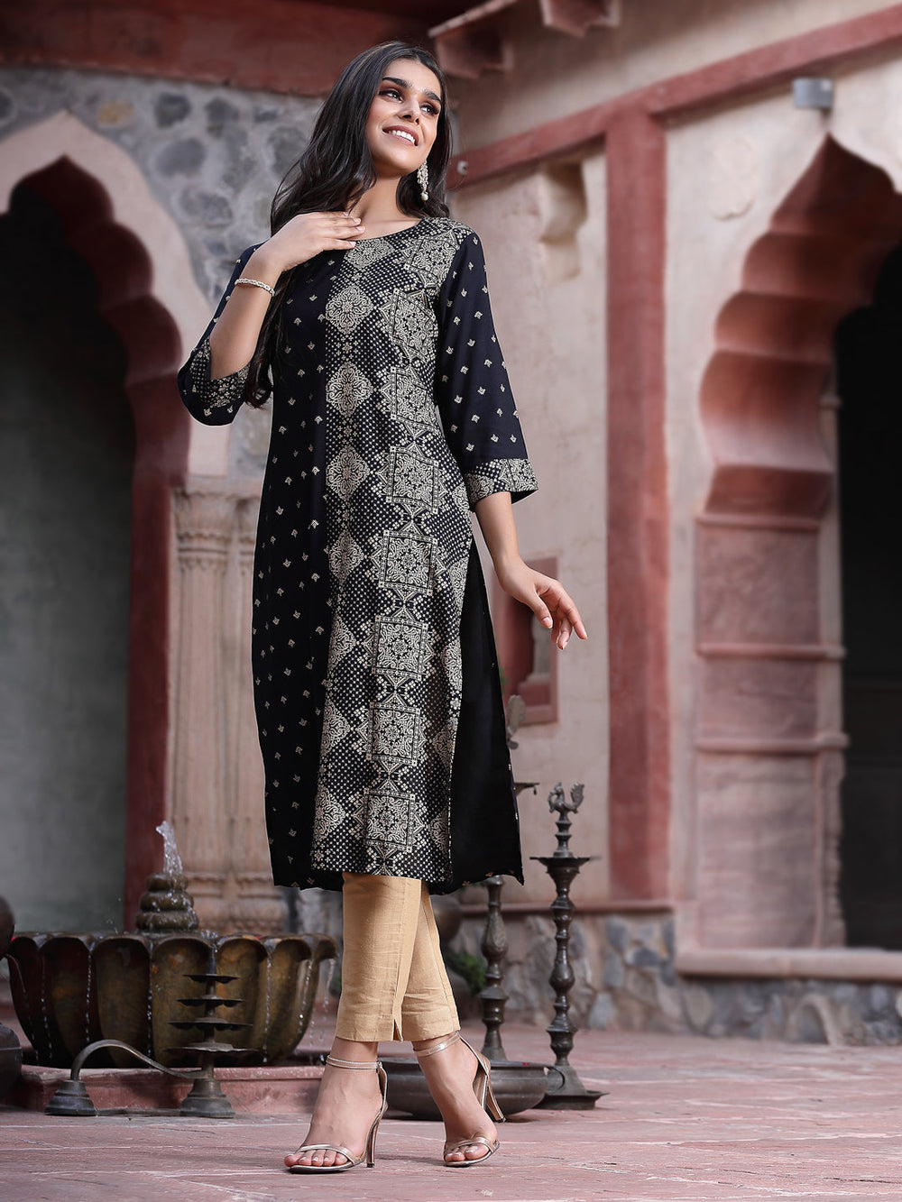 Juniper Women's Black Rayon Printed Straight Kurta - Distacart