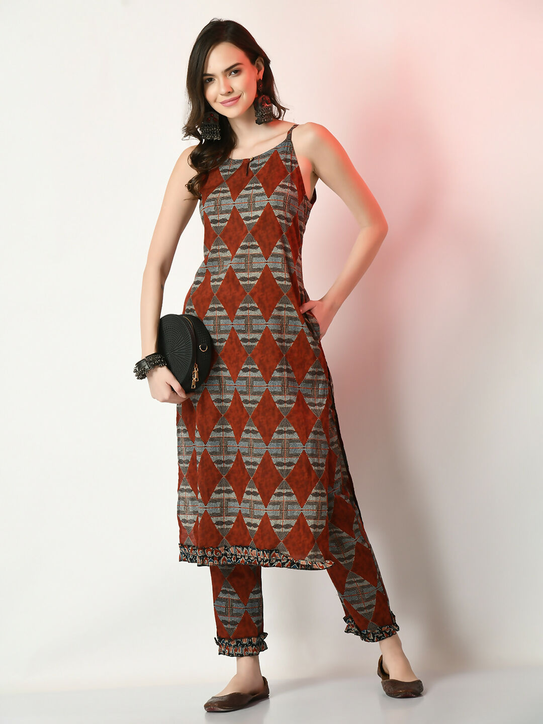 Myshka Women's Multi Printed Kurta With Trousers