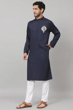 Classic Cotton Kurta With Single Motif Embroidery by Hilo Design