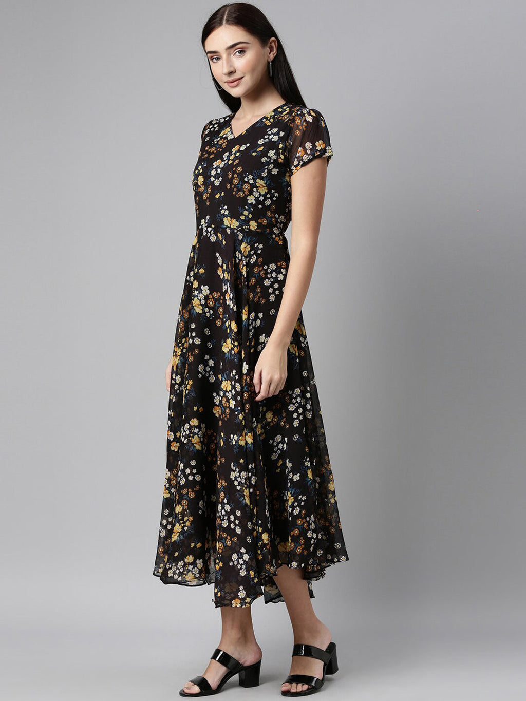 Souchii Women Black Floral Chiffon Maxi Dress - Distacart