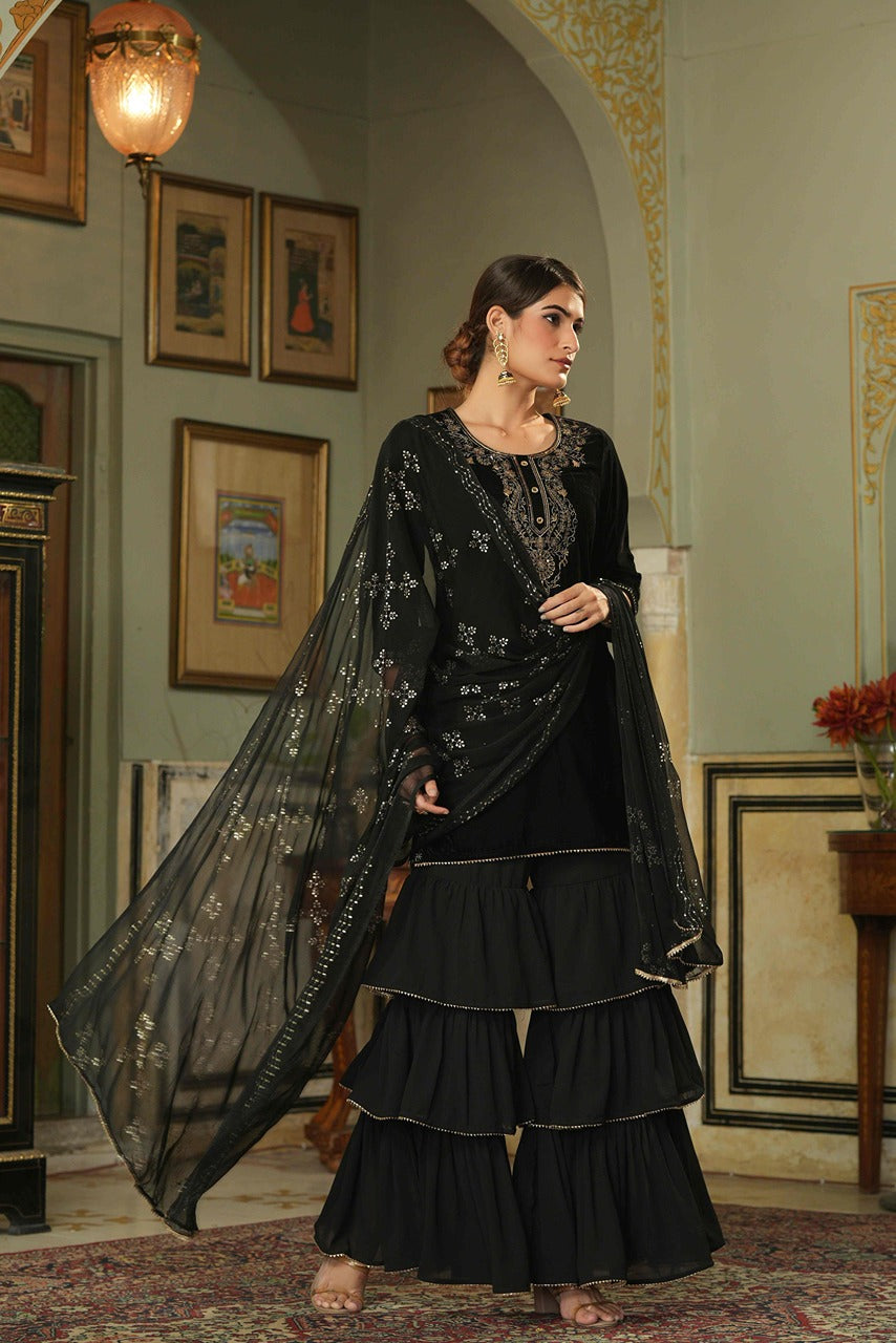 Juniper Black Velvet Festive Solid Straight Skd For Women - Distacart