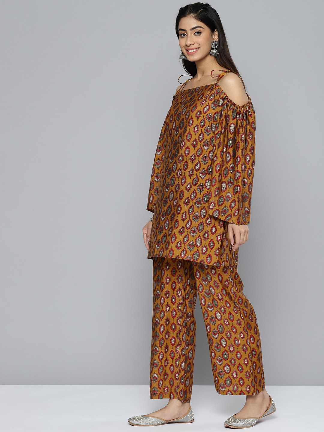 HERE&NOW Women Ethnic Motifs Printed Cold-Shoulder Kurta with Palazzos