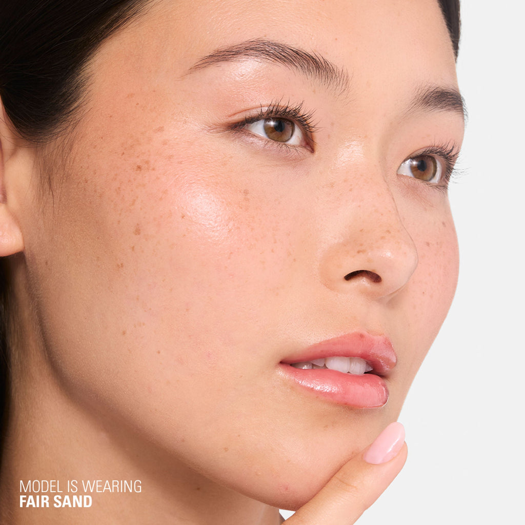 Makeup Revolution Skin Silk Bronzer Stick - Fair Sand