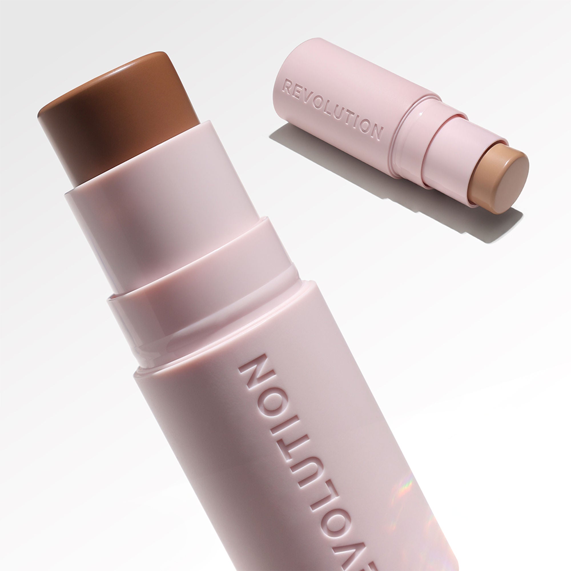 Makeup Revolution Skin Silk Bronzer Stick - Fair Sand