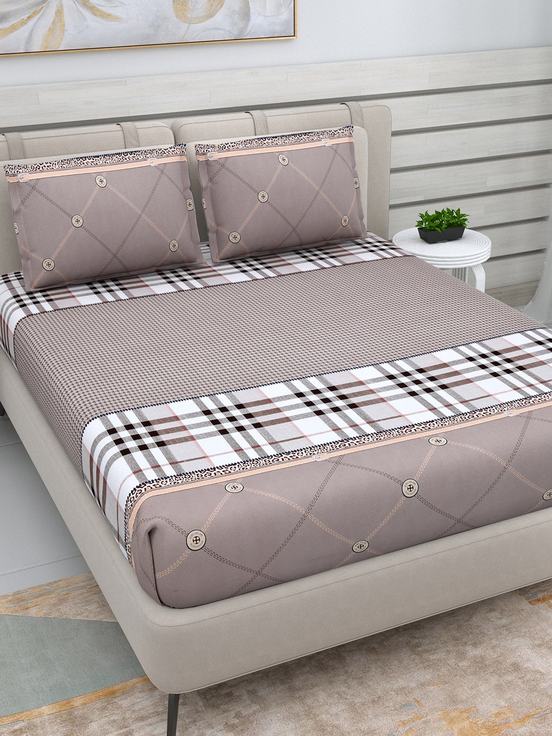 DREAM WEAVERZ Beige Checked 220 TC Glazed Cotton Bedsheet with Pillow Covers