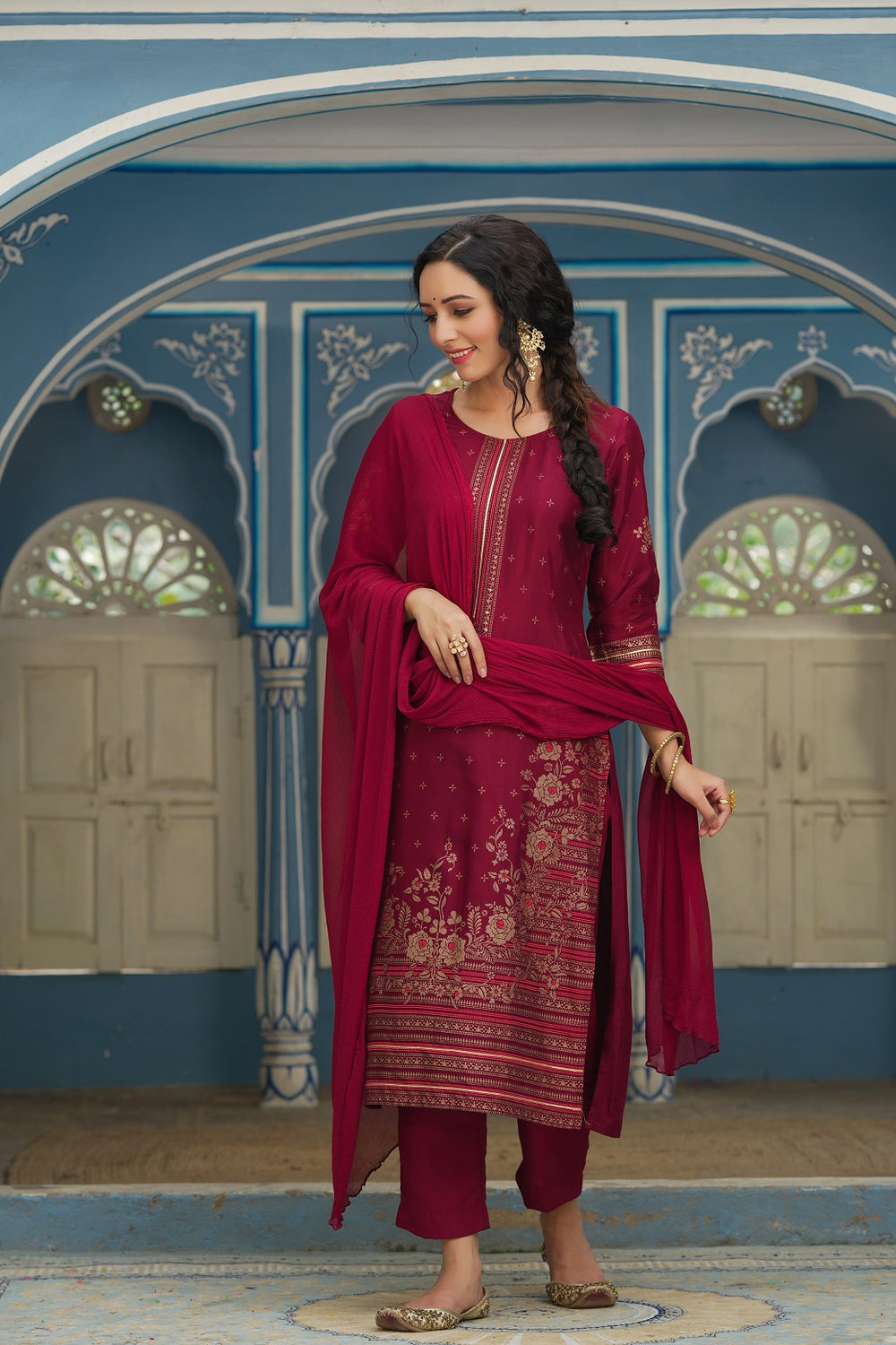Juniper Maroon Shantoon Festive Printed Straight Skd For Women - Distacart