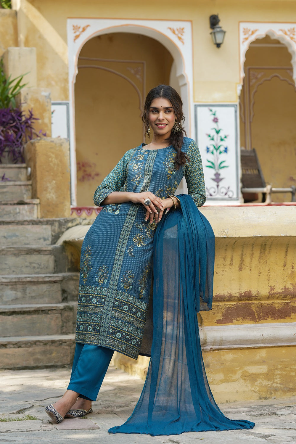Juniper Indigo Rayon Festive Printed Straight Skd For Women - Distacart