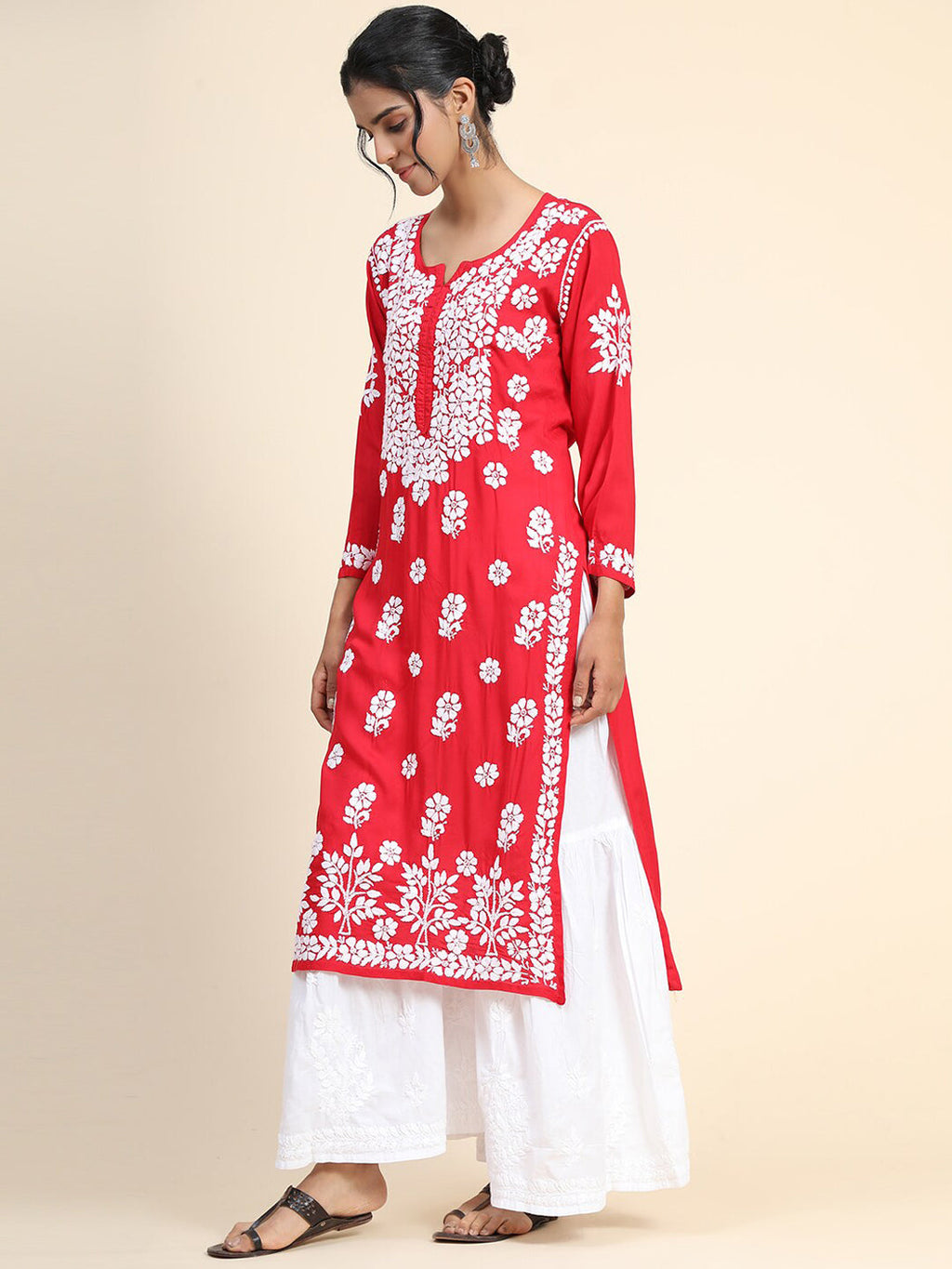 HOUSE OF KARI Women Embroidered Chikankari Cotton Kurta