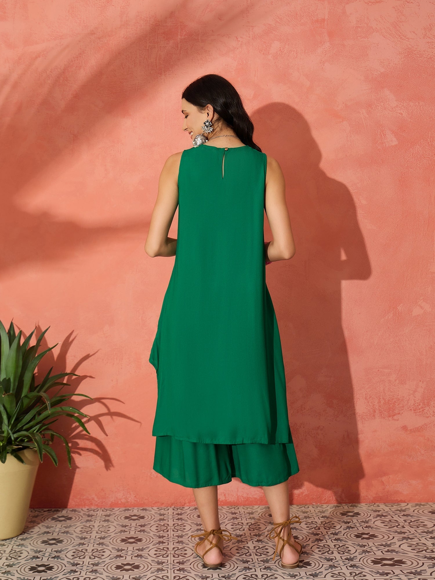 InWeave Forest Green Short Kurta Palazzo Set
