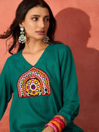 InWeave Teal Triangle Patch Kurta Set - Distacart