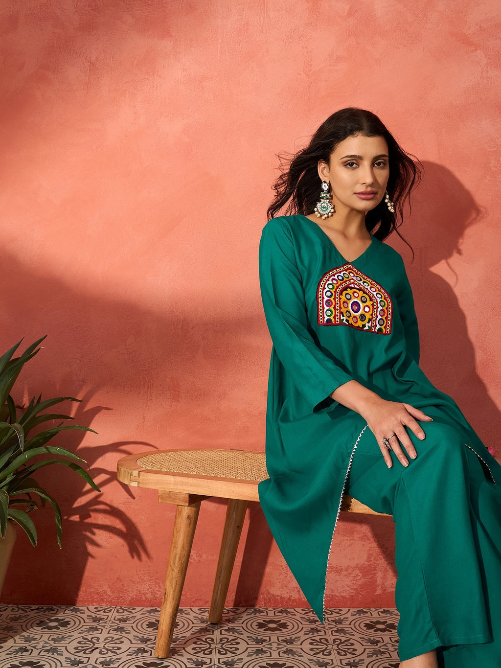 InWeave Teal Triangle Patch Kurta Set - Distacart
