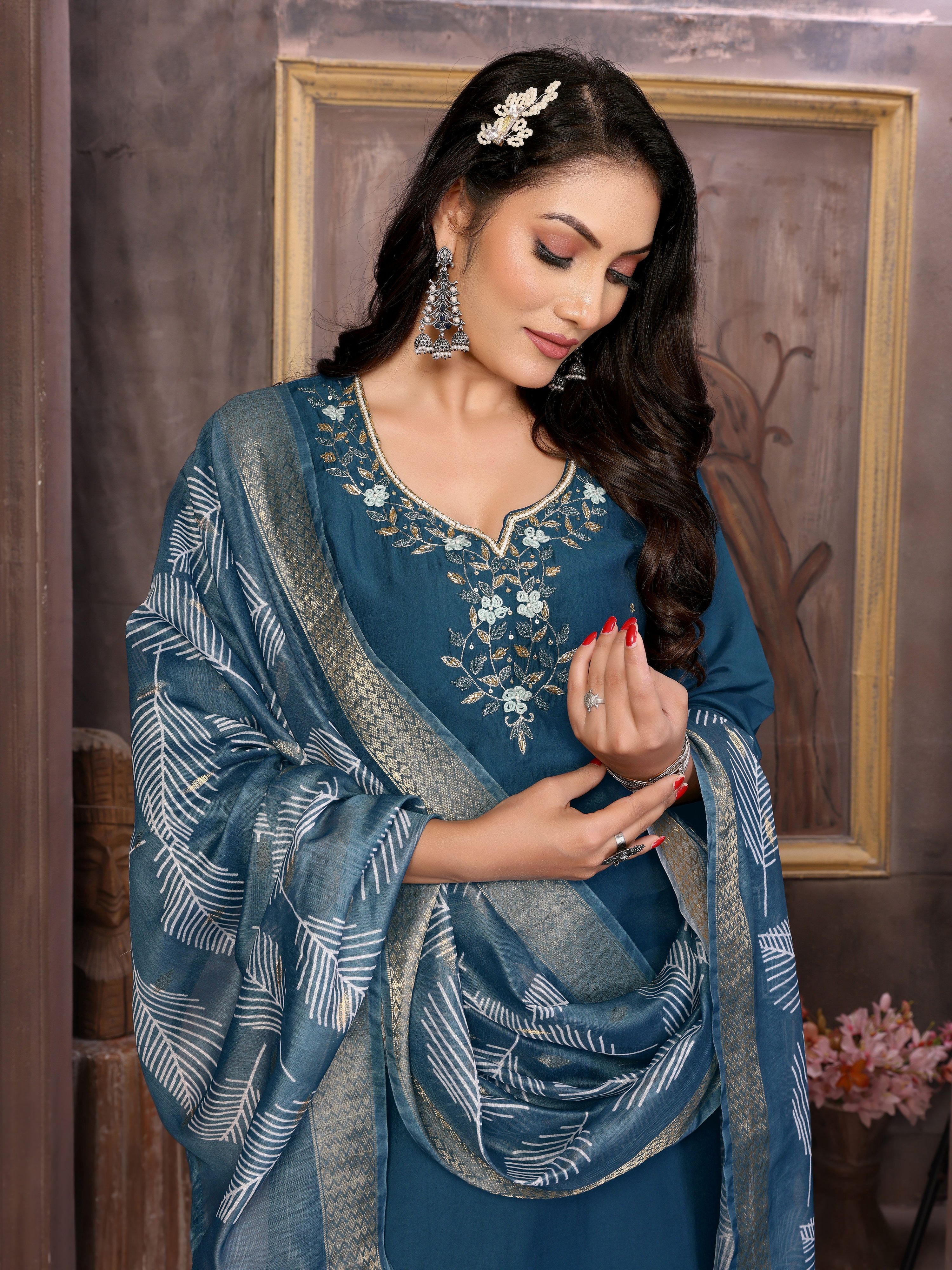 Vedant Vastram Kurta Pant set with Dupatta having Beautiful Hand work (Khatli Work) - Dark Peacock - Distacart
