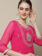 Sangria Women Pink Floral Embroidered Georgette Straight Kurta