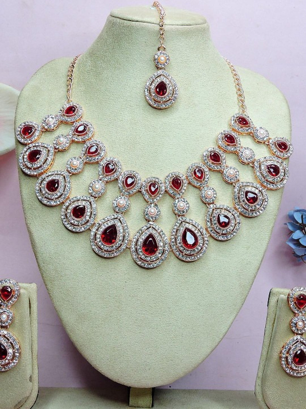 Jewel City Rose Gold-Plated Necklace Set with Earrings & Maang Tikka for Women – Sparkling Bridal Party Jewelry