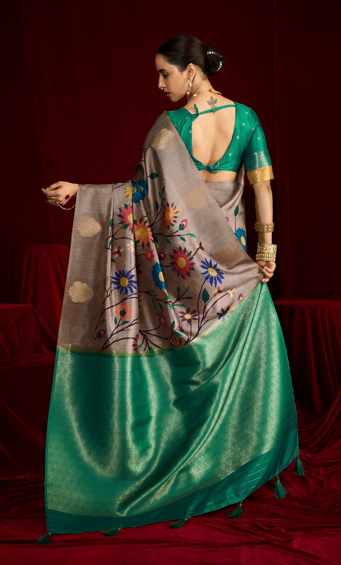 Joban Fashion Greensoft Silk Weaving Fabric With Digital Jamdani Print With Jacquard Rich Pallu & Blouse With Spring Tassels - Distacart